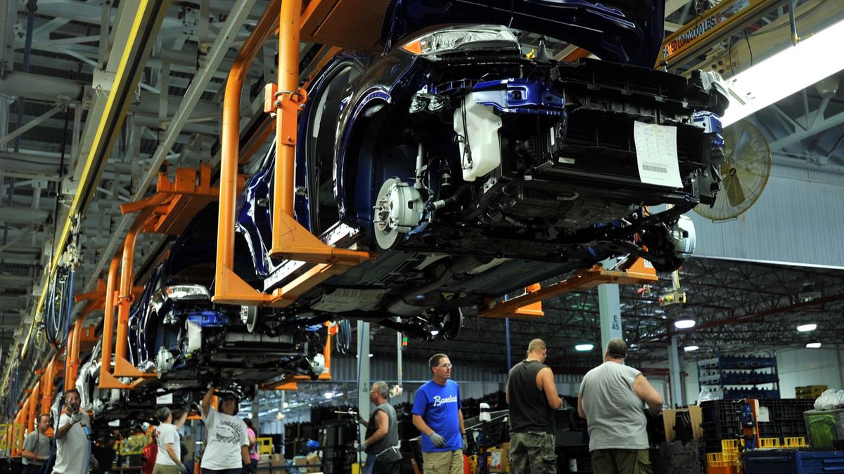 Zwolnienia dotkną pracowników z USA, Kanady i Indii