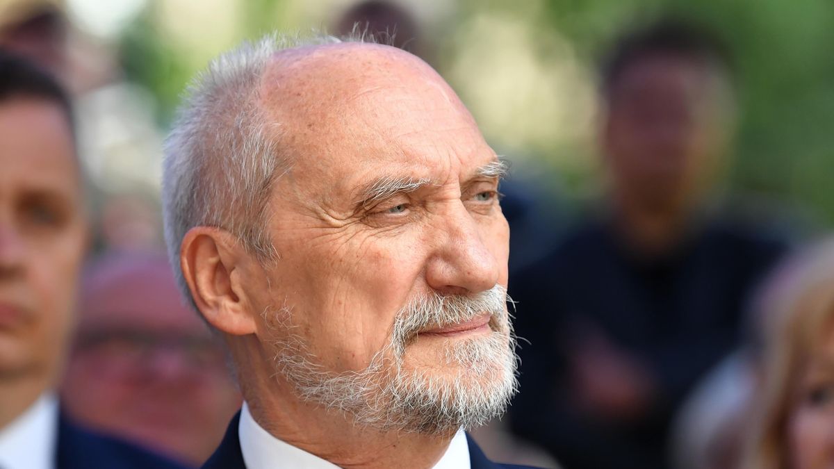 Antoni Macierewicz.
