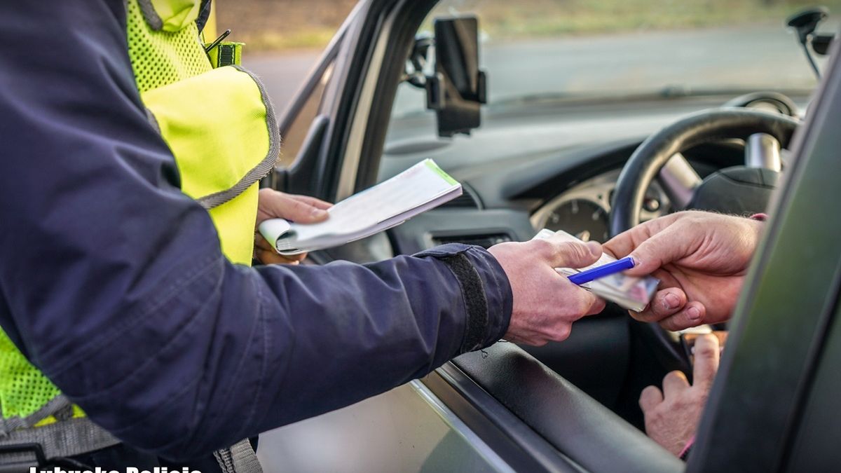 Prawo jazdy, dowód rejestracyjny i dowód ubezpieczenia