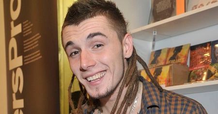 Kamil Bednarek miał wypadek! Prowadził bez ważnego prawa jazdy
