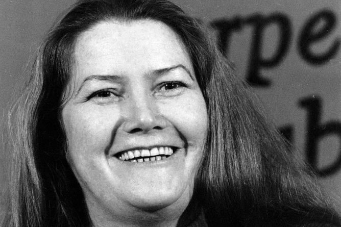 Zmarła Colleen McCullough, autorka ''Ptaków ciernistych krzewów''