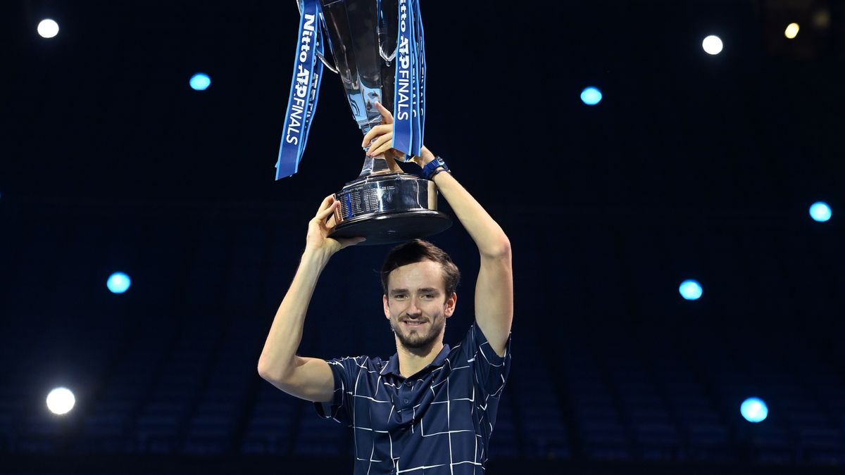 PAP/EPA / ANDY RAIN / Na zdjęciu: Danił Miedwiediew, mistrz ATP Finals 2020