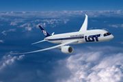 Pierwszy lot Boeinga 787 przełożony
