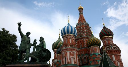 Turystyka szczepionkowa. Niemcy latają do Moskwy po Sputnika V