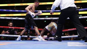 Przerażające sceny. Wypadł z ringu, musieli podać mu tlen