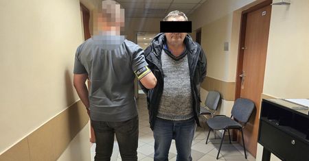 Pijany rzucił się na ratownika w szpitalu. Kolejny skandal, są zarzuty