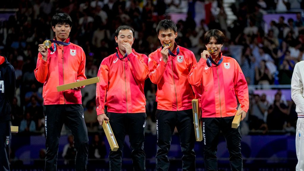 Getty Images / Alex Gottschalk/DeFodi Images / Na zdjęciu: floreciści reprezentacji Japonii