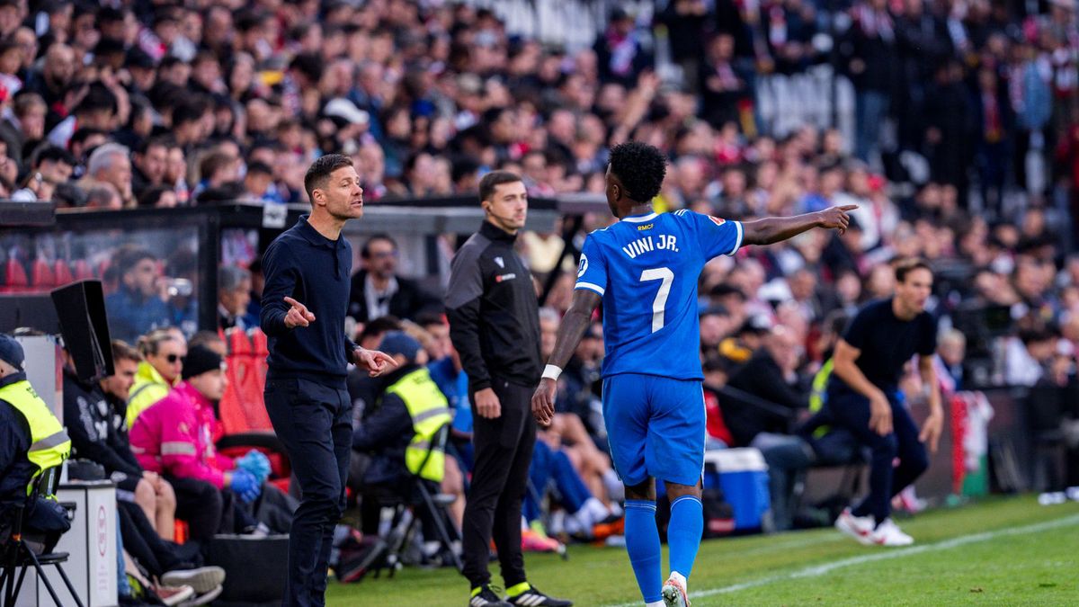 Getty Images / Alberto Gardin/NurPhoto via Getty Images / Vinicius Junior i Xabi Alonso
