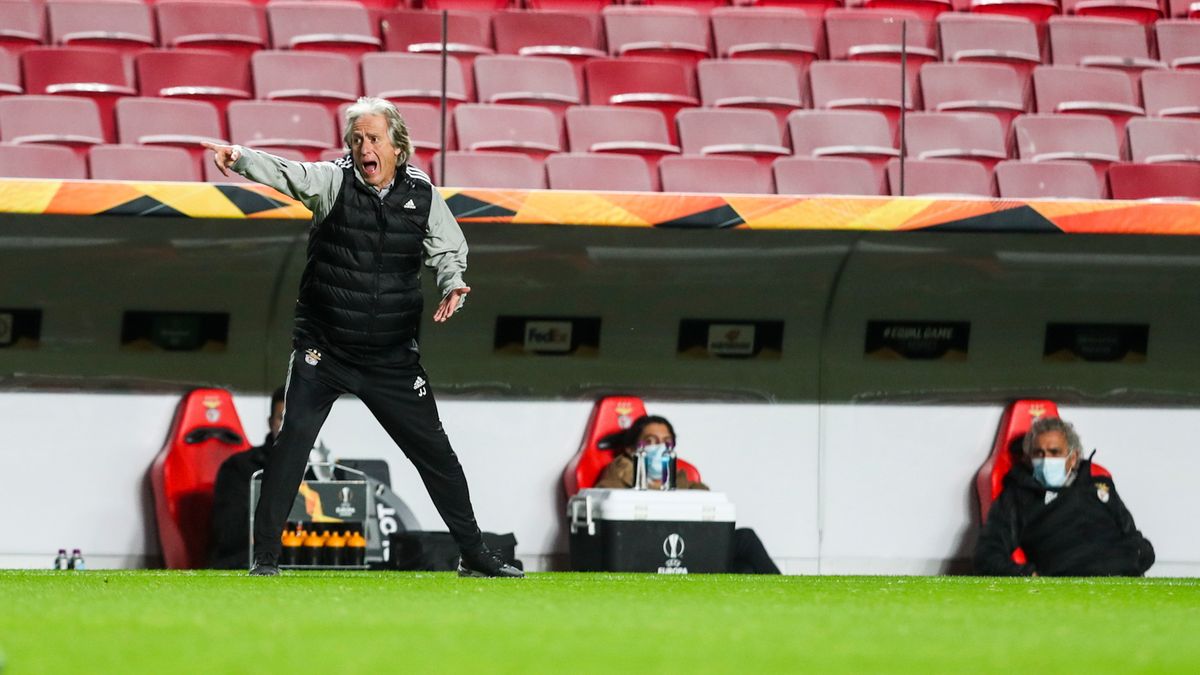 Zdjęcie okładkowe artykułu: PAP/EPA / JOSE SENA GOULAO  / Na zdjęciu: Jorge Jesus 