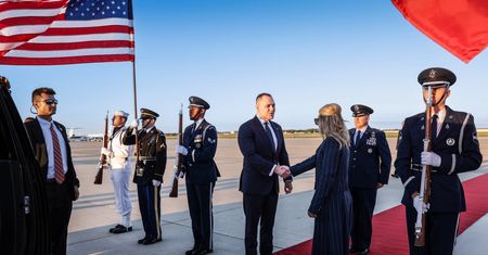 Klich nie przywitał Nawrockiego w USA. Szef MSZ reaguje