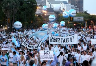 Argentyna: Wielkie antyrządowe demonstracje w wielu miastach