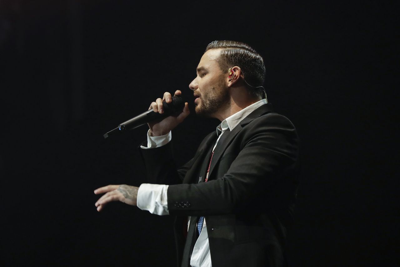 LONDON, ENGLAND - OCTOBER 25: Liam Payne performs on stage during the KISS Haunted House Party 2019 at The SSE Arena, Wembley on October 25, 2019 in London, England. (Photo by John Phillips/Getty Images)