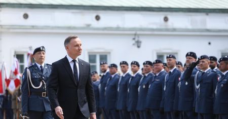 "Nie ufa" swojej ochronie? "Kazał im się wynosić"