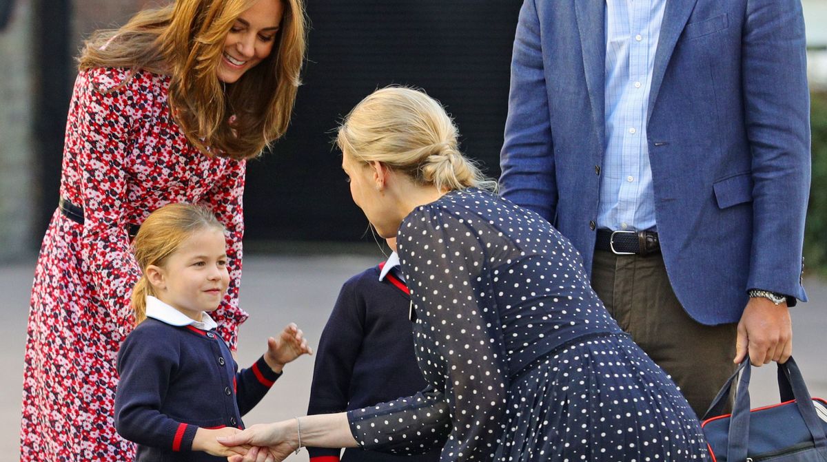 Koronawirus. Księżniczka Charlotte wraca do szkoły. Jako pierwsza opuści mury pałacu