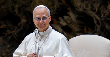 Papież Leon XIV wyrusza w pierwszą podróż zagraniczną. Odwiedzi Turcję i Liban