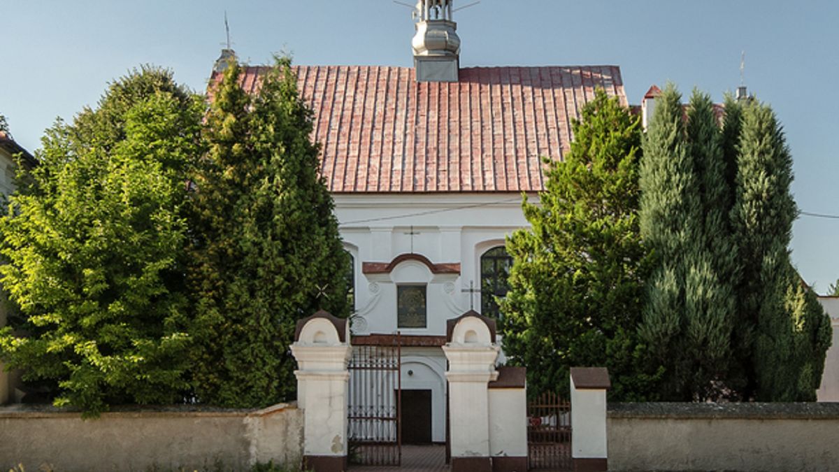 Parafia św. Szymona i św. Judy Tadeusza w Dmeninie
