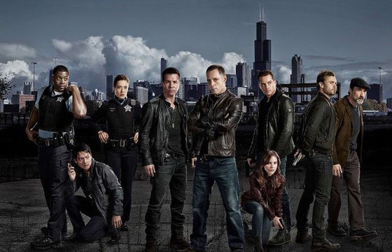 Cztery sezony serialu „Gliniarze z Chicago” w Zoom TV