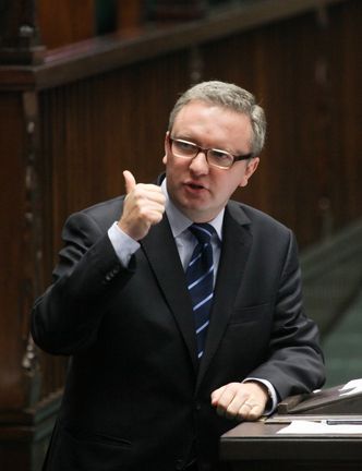 PiS: "Sikorski powinien podać się do dymisji"