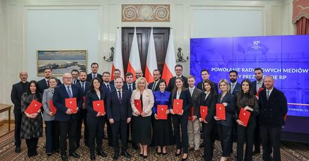 Kolejny kontrowersyjny członek rady Karola Nawrockiego