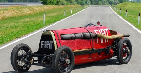 Potworny Fiat Mefistofele i 500 by Gucci w Goodwood