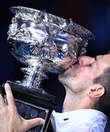 "Trzycentymetrowe rozdarcie mięśnia". Dyrektor Australian Open o kontuzji Novaka Djokovicia
