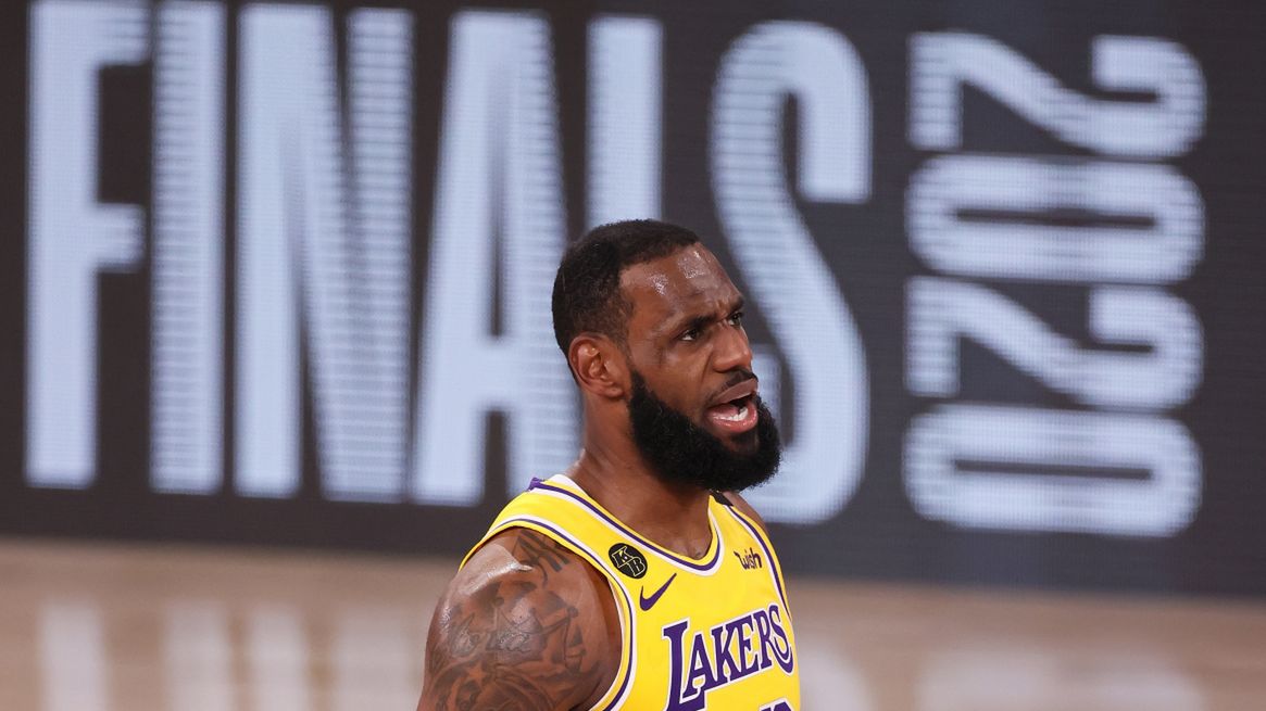 Zdjęcie okładkowe artykułu: PAP/EPA / ERIK S. LESSER / Na zdjęciu: LeBron James