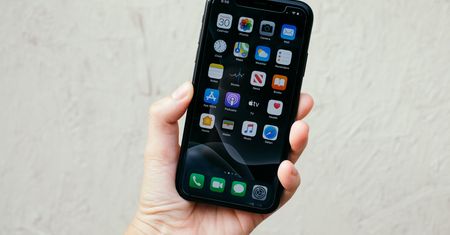 Uwaga na SMS-y. Wraca znane oszustwo