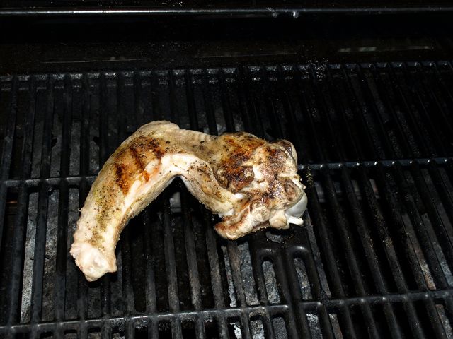 Pieczone skrzydło z indyka (samo mięso)