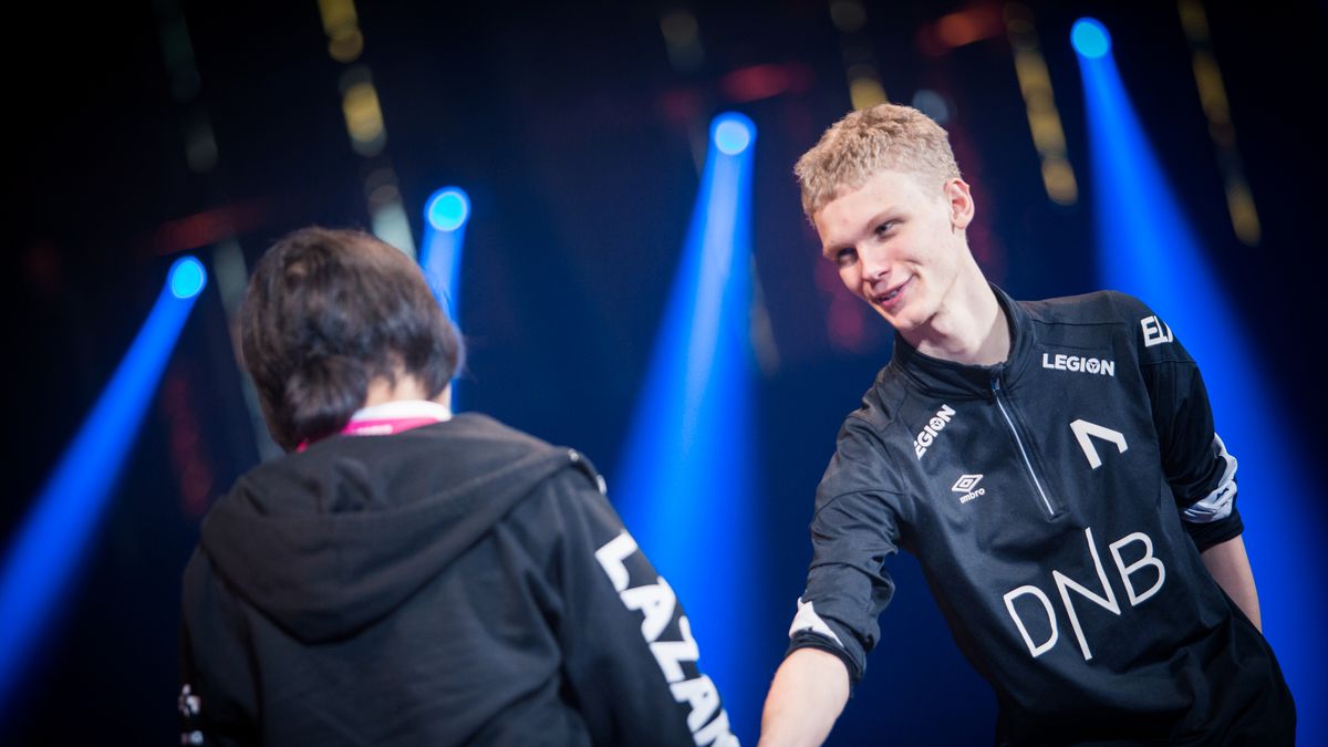 Materiały prasowe / Blizzard / Na zdjęciu: Casper 'Hunterace' Notto