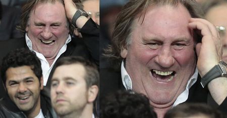 SZCZĘŚLIWY DEPARDIEU na meczu w Paryżu! (ZDJĘCIA)