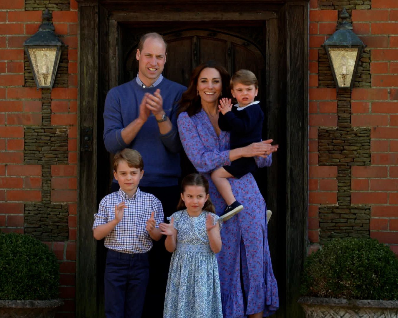 Książę William i księżna Kate z dziećmi
