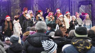 Kruszwica: Jarmark świąteczny na rynku przyciągnął mieszkańców