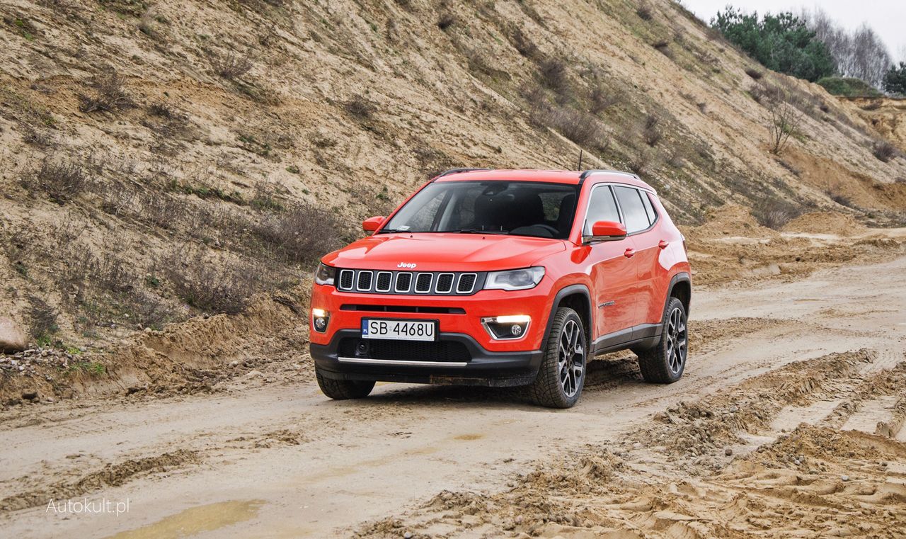 Jeep Compass okazał się dobrym autem na drodze, ale trochę zawiódł na bezdrożach