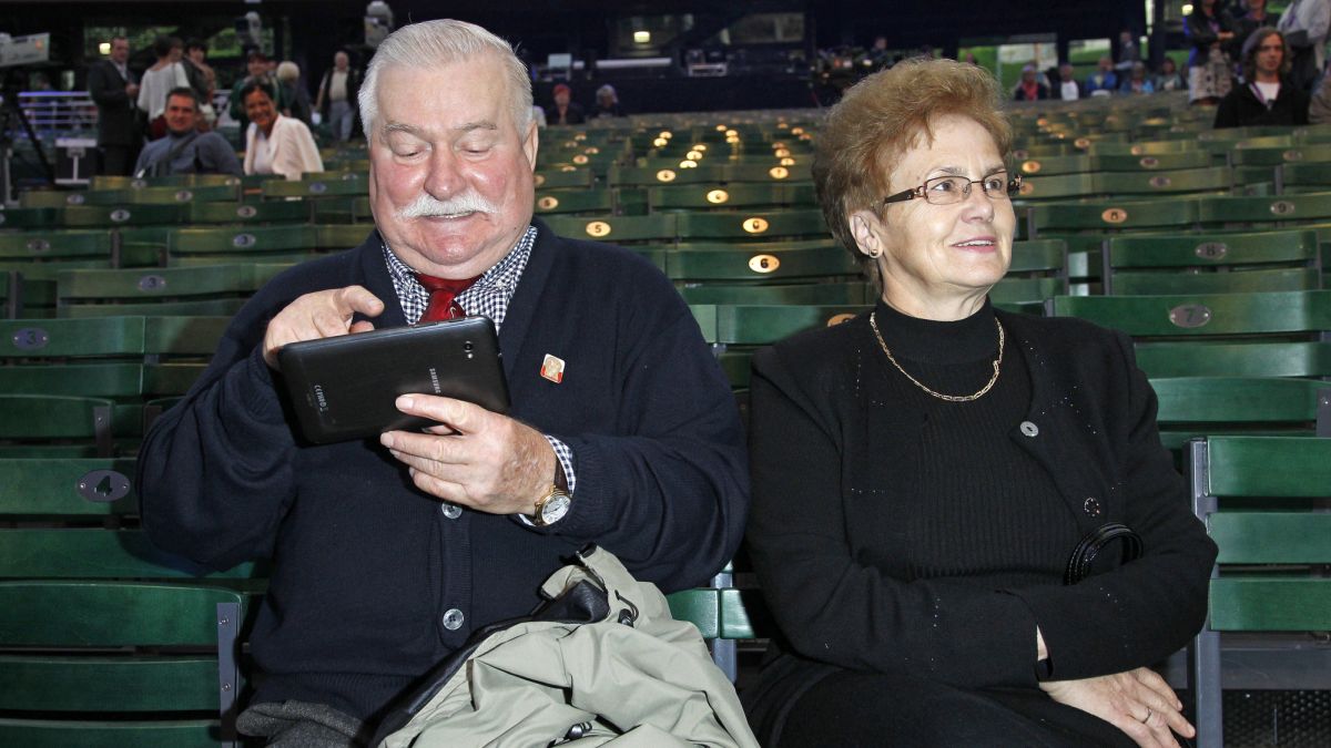 Lech Wałęsa o kulisach rozmowy z papieżem