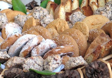 Duże ryby na kolację, ciastka na śniadanie