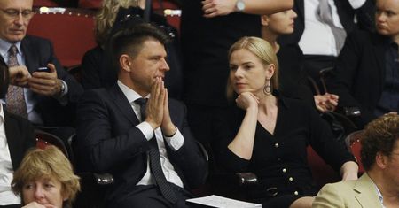 Ryszard Petru i wpatrzona w niego "polityczna dziewica" razem na koncercie (ZDJĘCIA)