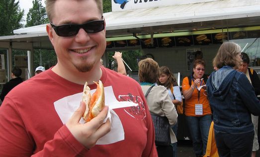 Sąsiedztwo fast-foodów grozi udarem