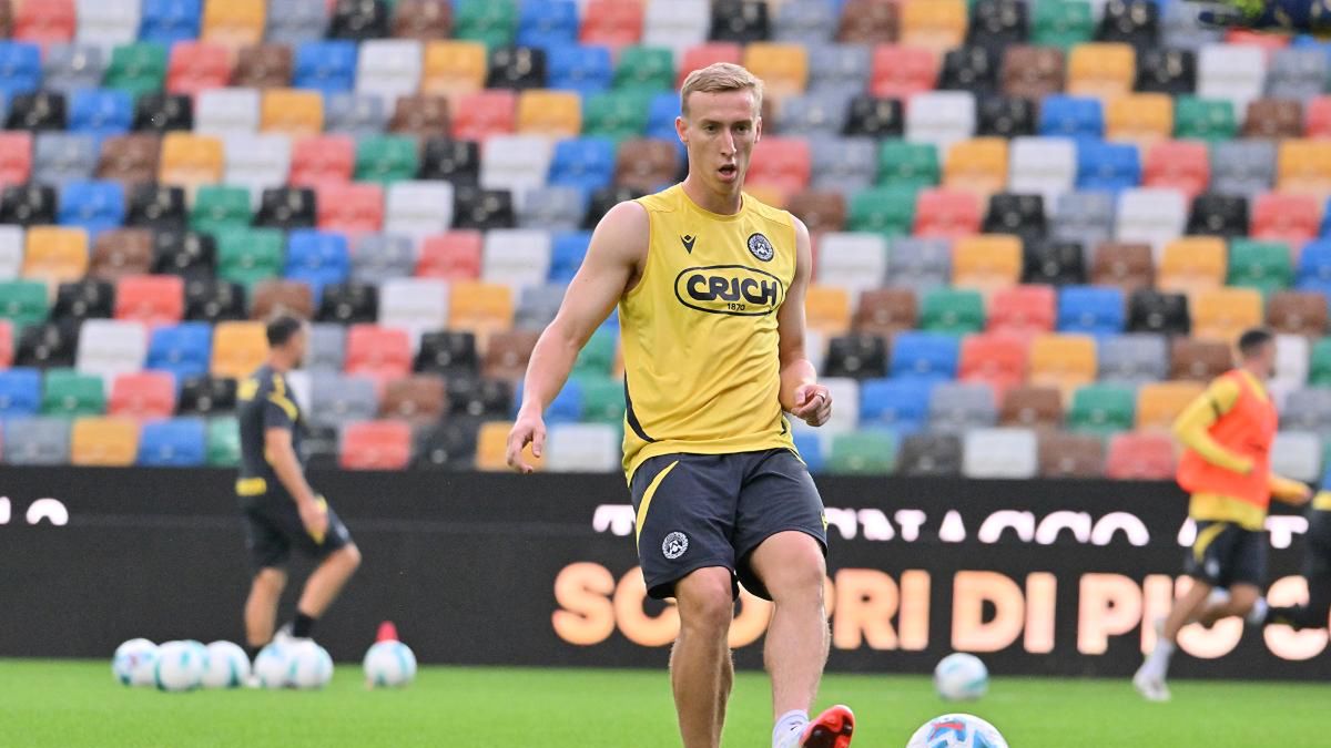 Twitter / Udinese Calcio / Adam Buksa w czasie treningu Udinese Calcio