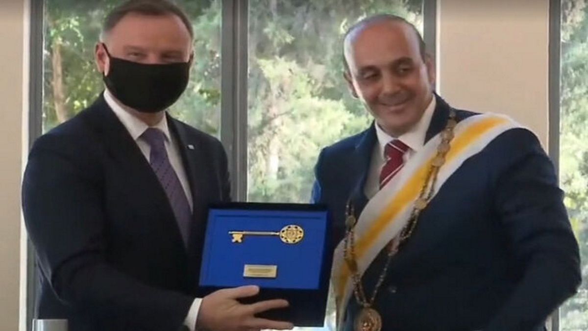 Andrzej Duda z burmistrzem Pafos