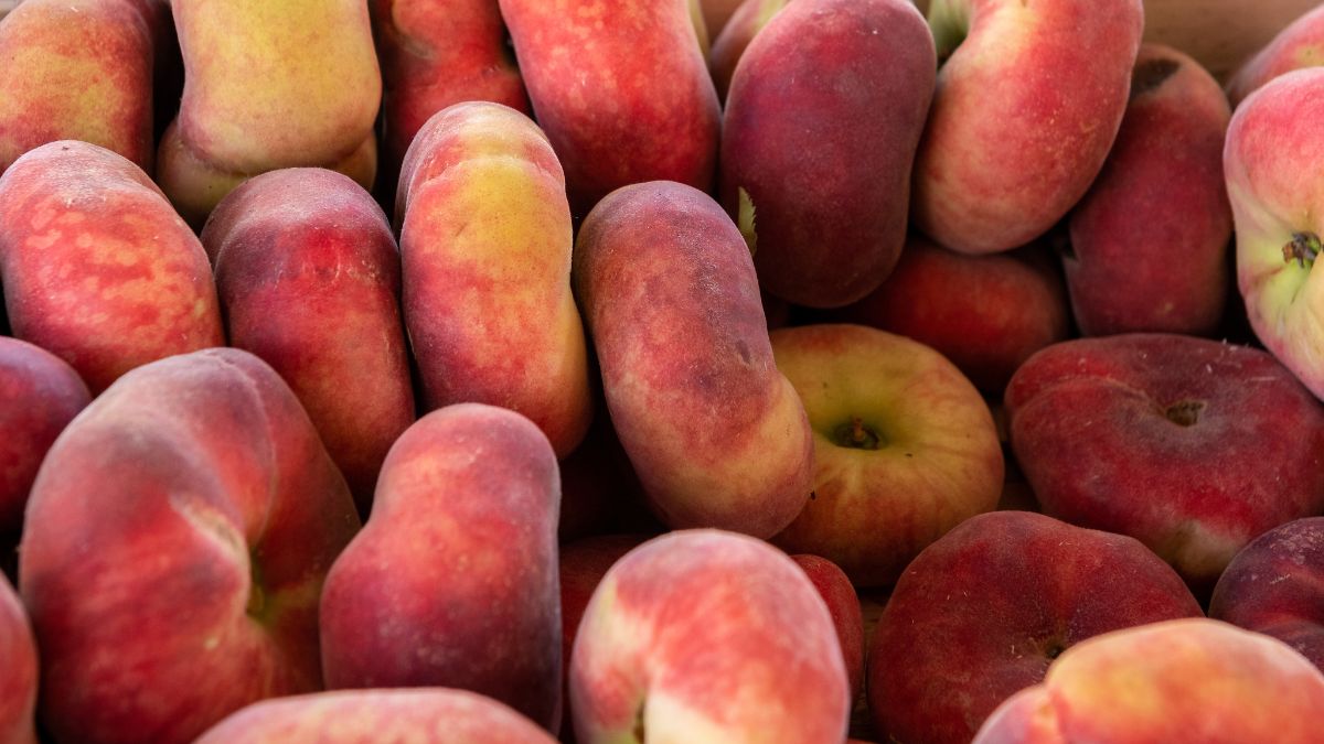 Brzoskwinie ufo są pyszne i zdrowe