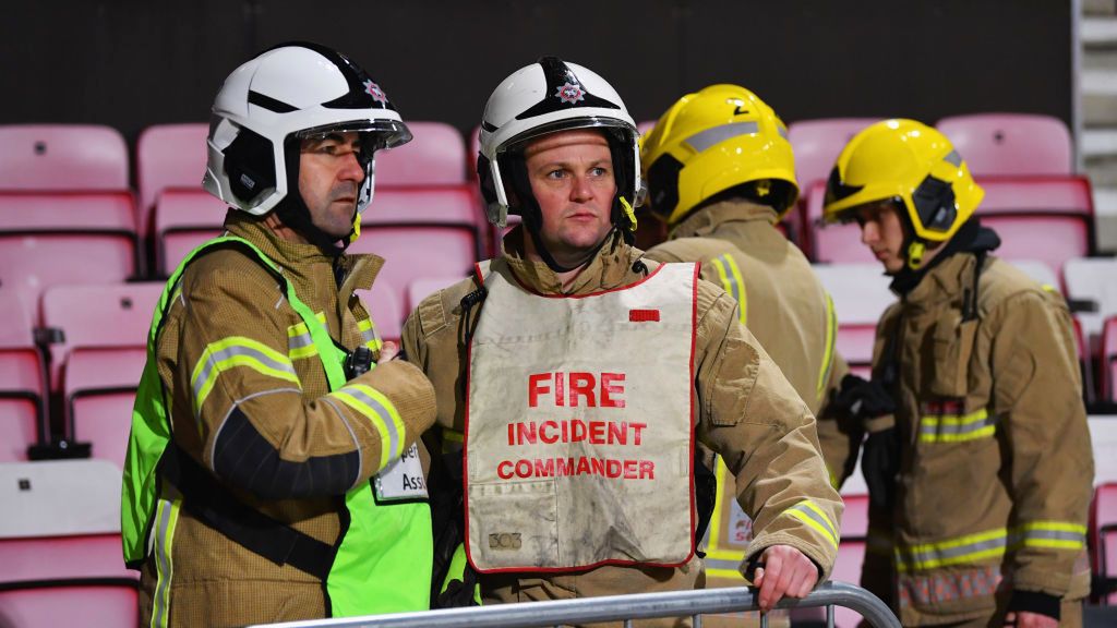 straż pożarna na stadionie w Bournemouth
