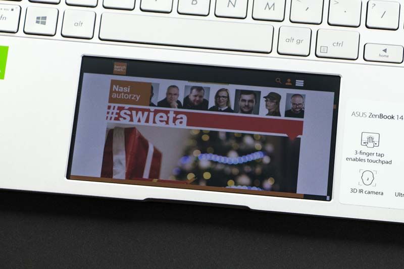 Asus ZenBook UX434 ScreenPad
