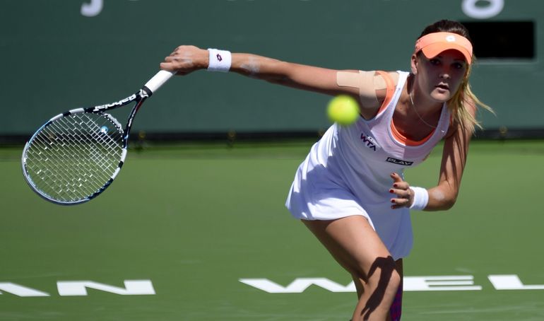 Pod koniec kwietnia Agnieszka Radwańska pokonała Robertę Vinci w Stuttgarcie