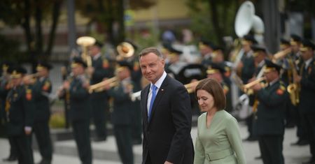 Wpadka Andrzeja Dudy w Mołdawii. Nagranie trafiło do sieci