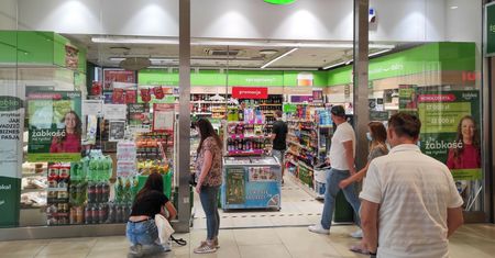 Żabka boi się rachunków za prąd i gaz. "Bierzemy pod uwagę kilka scenariuszy"