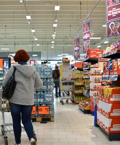 Inflacja uderza, Polacy ograniczają wydatki. Dla wielu to będą znacznie skromniejsze święta