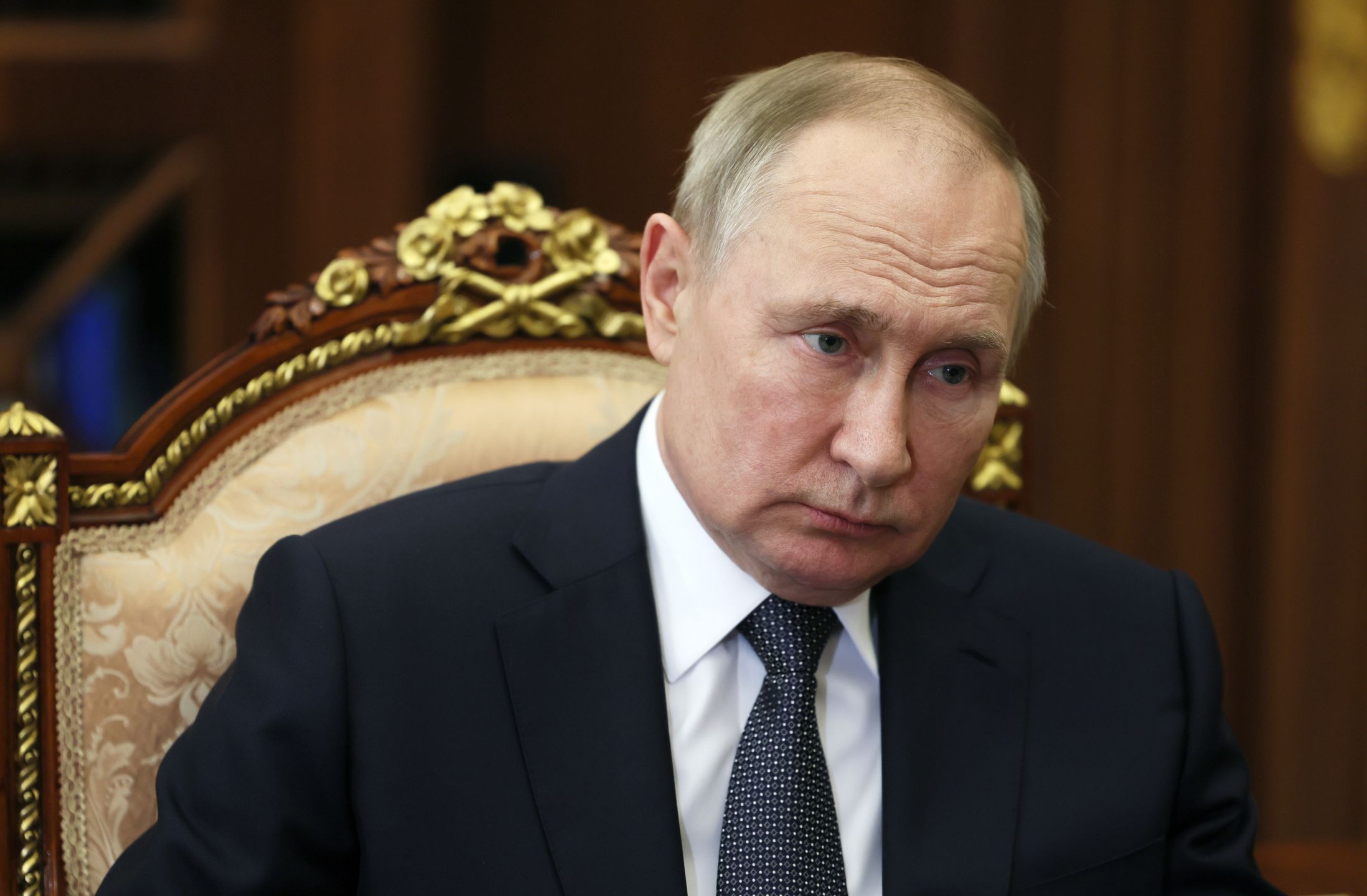 Russian President Vladimir Putin meets with Russian Constitutional Court Chairman Valery Zorkin
epa10361992 Russian President Vladimir Putin during his meeting with Russian Constitutional Court Chairman Valery Zorkin at the Kremlin in Moscow, Russia, 12 December 2022.  EPA/MIKHAEL KLIMENTYEV / SPUTNIK / KREMLIN / POOL 
Dostawca: PAP/EPA.
MIKHAEL KLIMENTYEV / SPUTNIK / KREMLIN / POOL