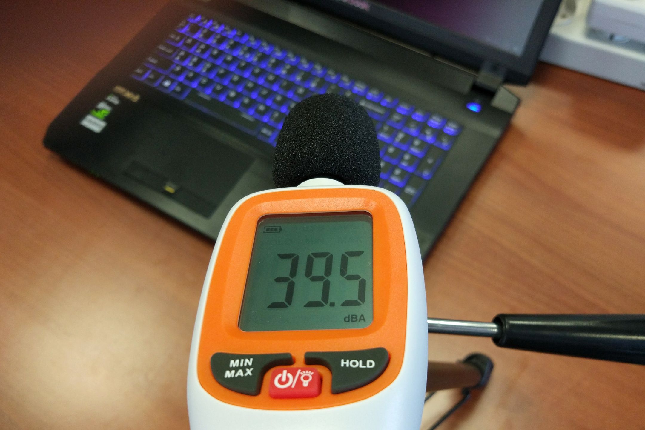 Jak działa tryb Whisper Mode, GTX 10XX w notebooku może być cichszy! 4