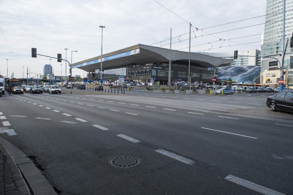 Duże zmiany przy Centralnym. Dwa dodatkowe przejścia dla pieszych