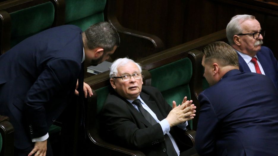 PiS